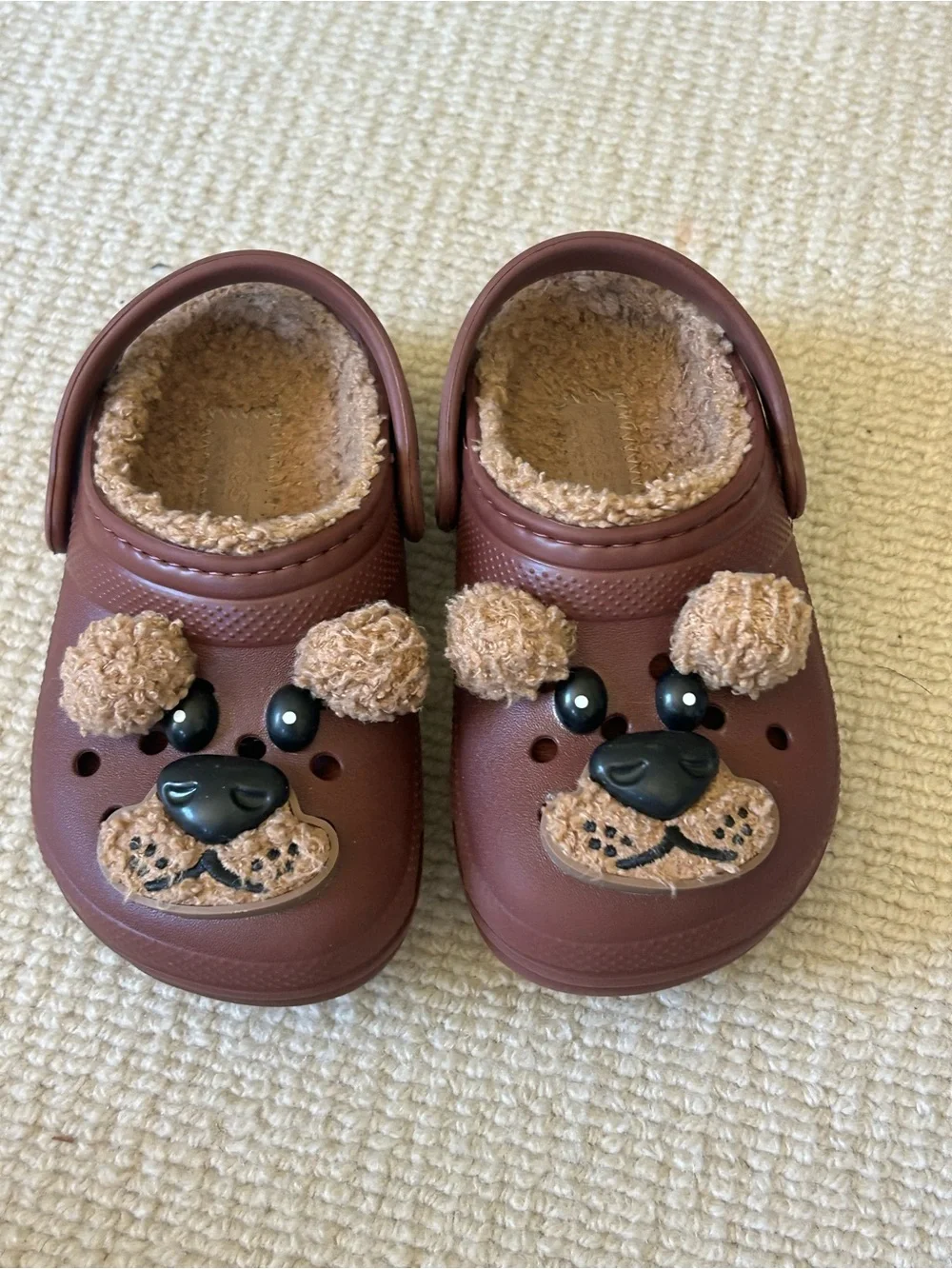 CROCS Kids Brown Bear Plush-Lined Clogs